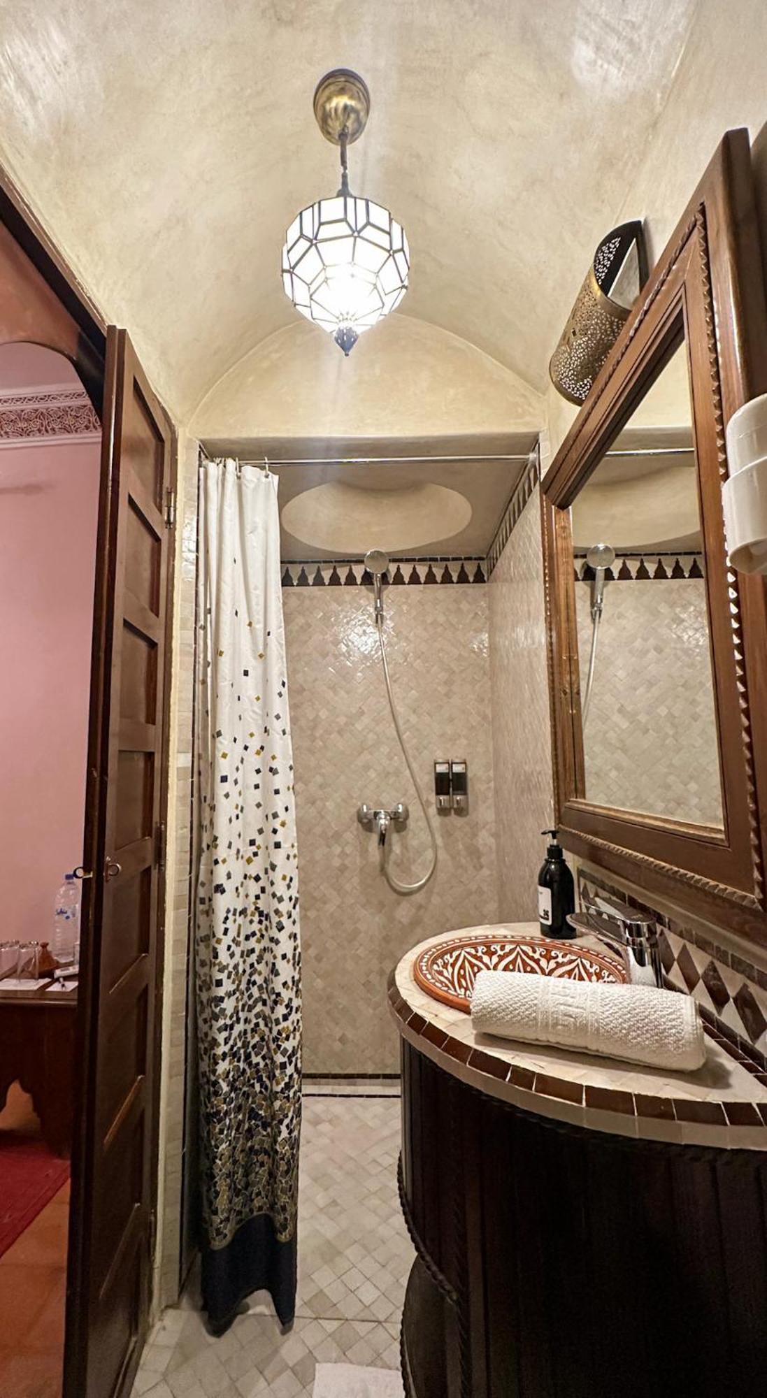Double Room,1592073466:JPEG